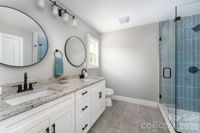 21 Justice Ridge Terrace, Candler, NC 28715