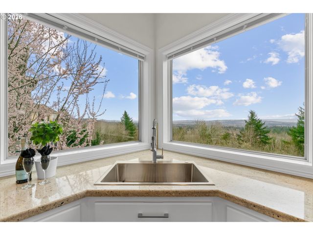 4139 Nw TWILIGHT Ter, Portland, OR 97229