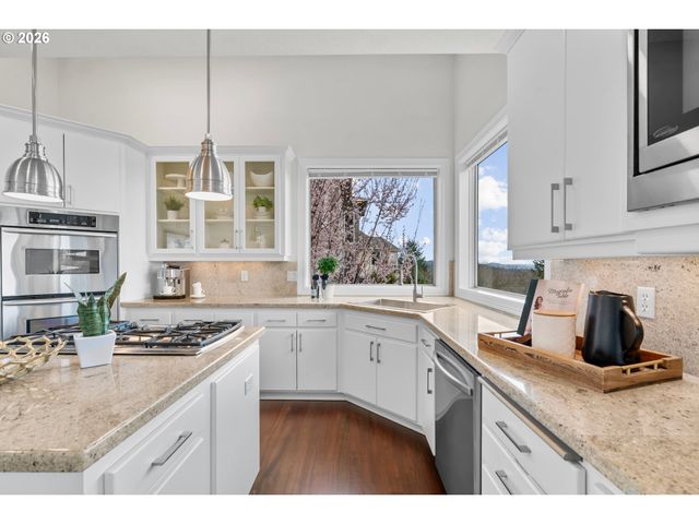 4139 Nw TWILIGHT Ter, Portland, OR 97229