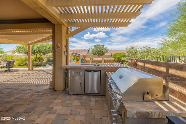 31752 S Summerwind Drive, Oracle, AZ 85623