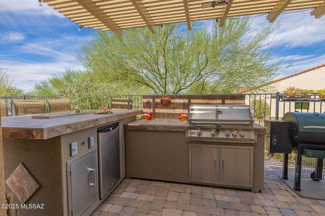 31752 S Summerwind Drive, Oracle, AZ 85623