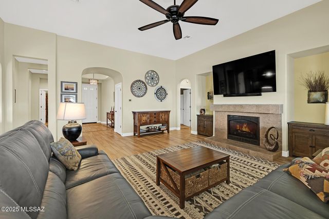 31752 S Summerwind Drive, Oracle, AZ 85623