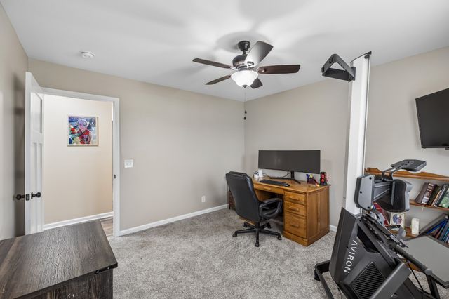 407 Richland Farms Dr, Manchester, TN 37355