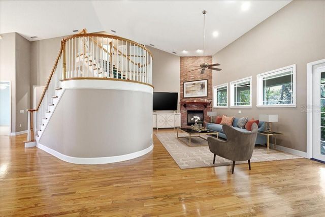 12002 HOPE LANE, Tampa, FL 33618