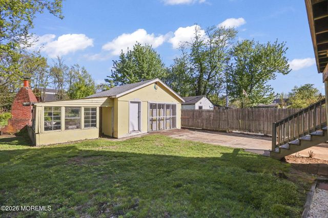 717 Main Street, Belford, NJ 07718