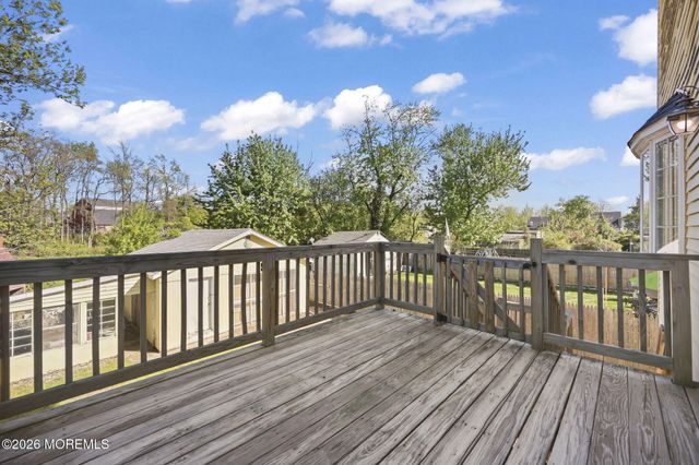 717 Main Street, Belford, NJ 07718