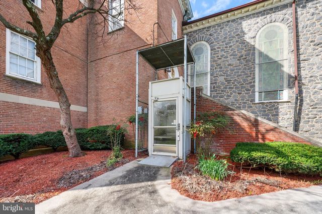 3501 BUNKER HILL RD, Mount Rainier, MD 20712