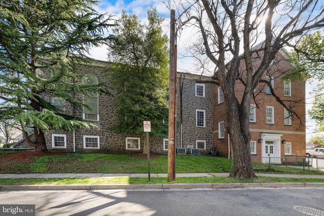 3501 BUNKER HILL RD, Mount Rainier, MD 20712