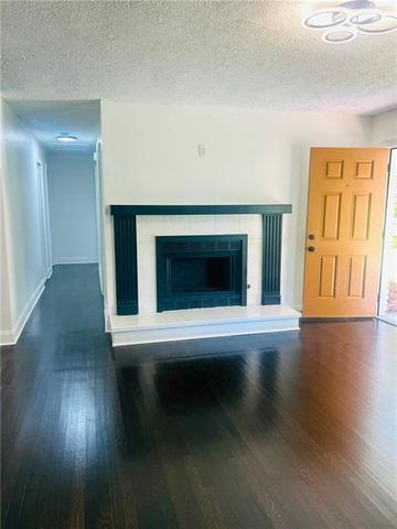 1018 Oakton Drive SW, Marietta, GA 30060