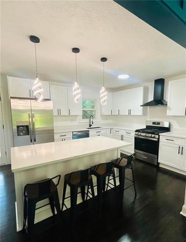1018 Oakton Drive SW, Marietta, GA 30060