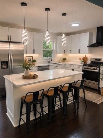 1018 Oakton Drive SW, Marietta, GA 30060