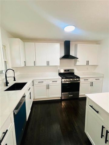 1018 Oakton Drive SW, Marietta, GA 30060