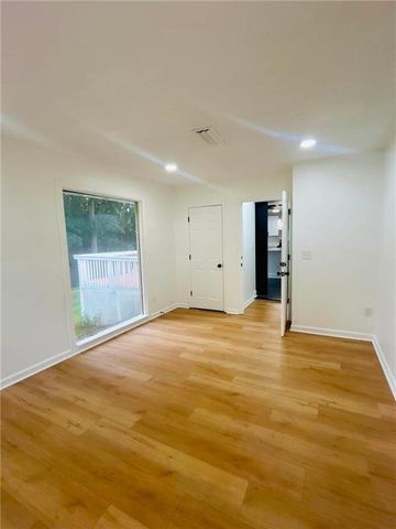 1018 Oakton Drive SW, Marietta, GA 30060