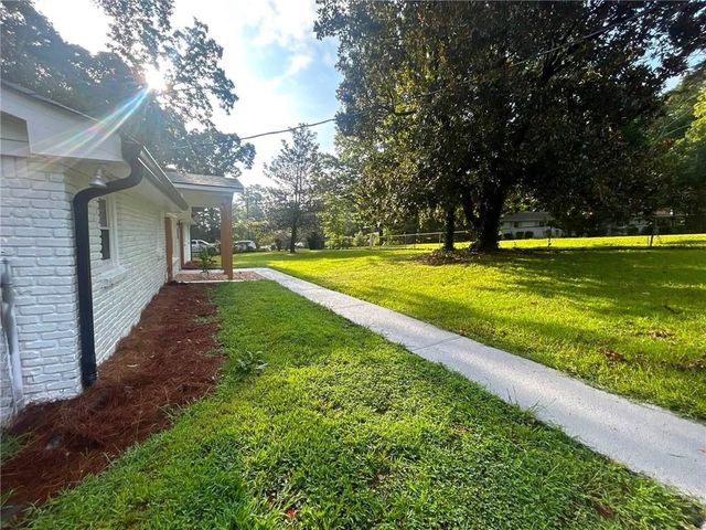 1018 Oakton Drive SW, Marietta, GA 30060