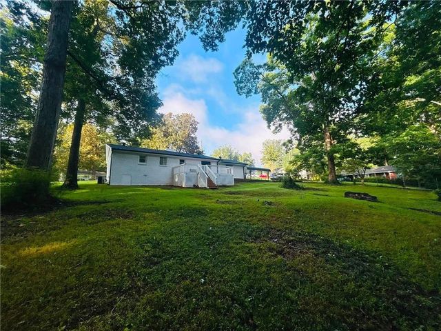 1018 Oakton Drive SW, Marietta, GA 30060