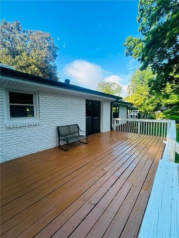 1018 Oakton Drive SW, Marietta, GA 30060