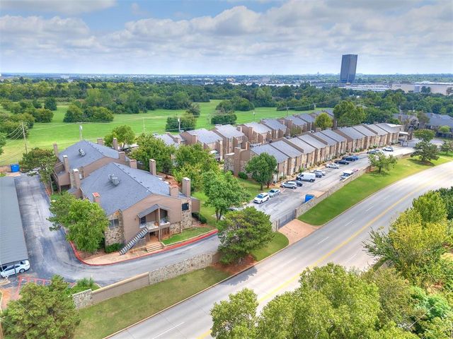 6000 N Pennsylvania Avenue 218-B, Oklahoma City, OK 73112