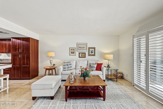 7940 E CAMELBACK Road 111, Scottsdale, AZ 85251
