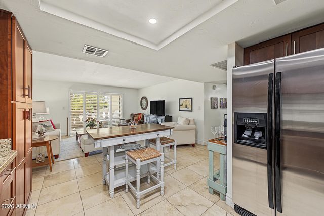 7940 E CAMELBACK Road 111, Scottsdale, AZ 85251