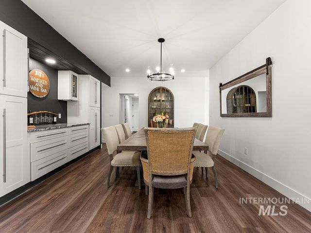 1726 N Ballantyne Ln, Eagle, ID 83616