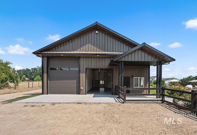 1726 N Ballantyne Ln, Eagle, ID 83616