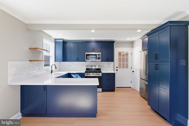 310 GREENHILL RD, Willow Grove, PA 19090