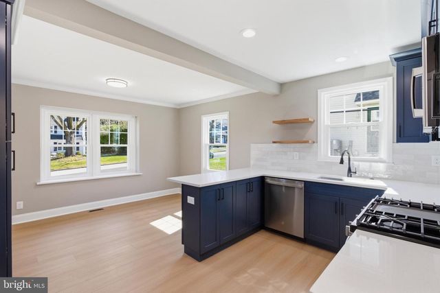 310 GREENHILL RD, Willow Grove, PA 19090