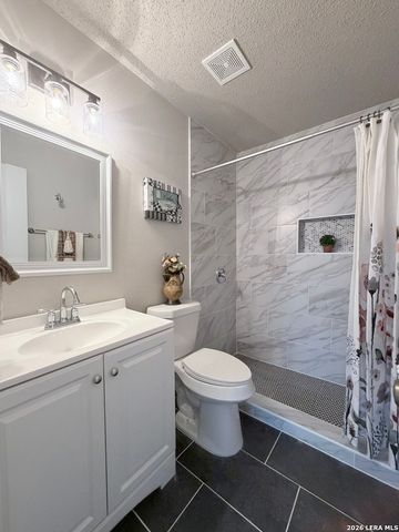 9210 NEW KENTON, San Antonio, TX 78240