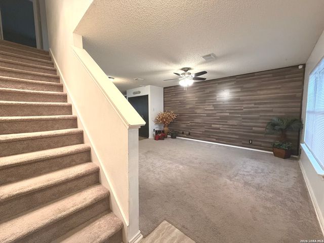 9210 NEW KENTON, San Antonio, TX 78240