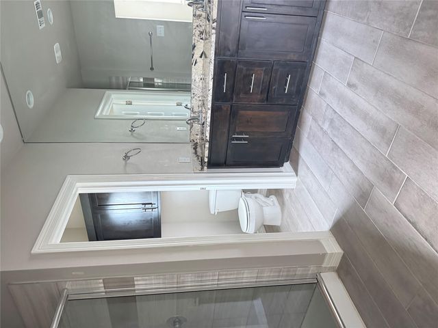 108 Everett CT B, Jarrell, TX 76537