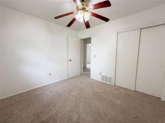 621 S Timber Lane, Oklahoma City, OK 73130