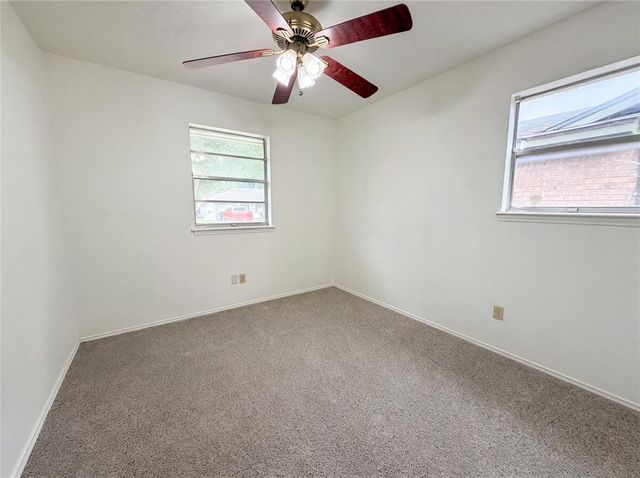 621 S Timber Lane, Oklahoma City, OK 73130