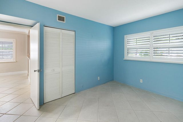 3351 Spanish Trail 115, Delray Beach, FL 33483