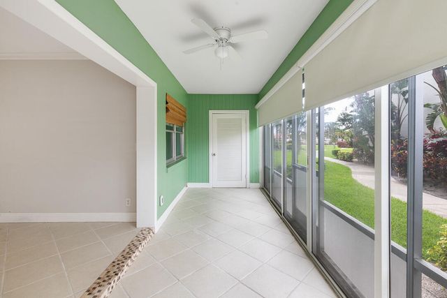 3351 Spanish Trail 115, Delray Beach, FL 33483