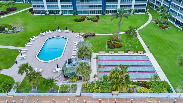 3351 Spanish Trail 115, Delray Beach, FL 33483