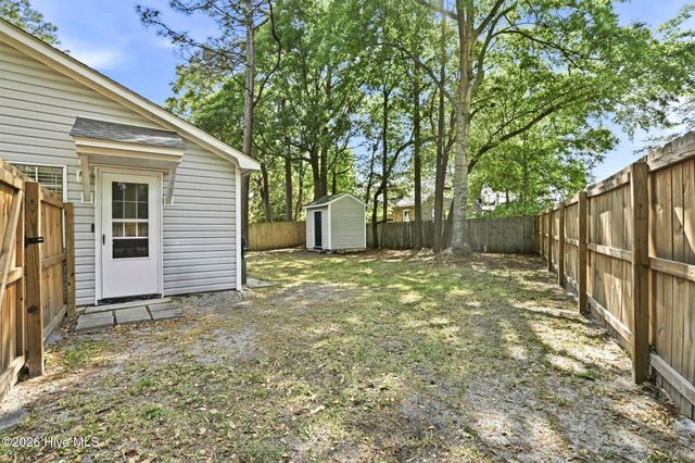 106 New Bern Street, Wilmington, NC 28403