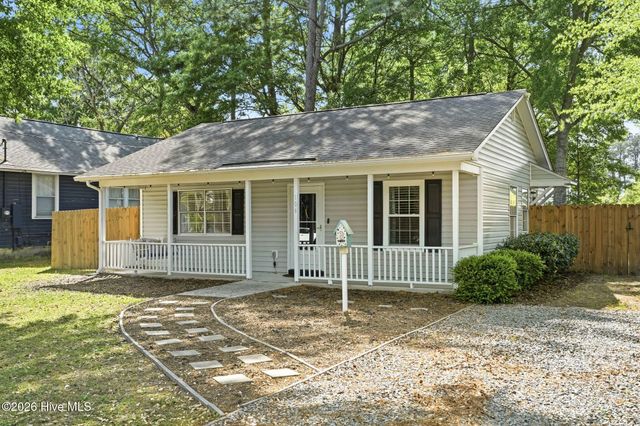 106 New Bern Street, Wilmington, NC 28403
