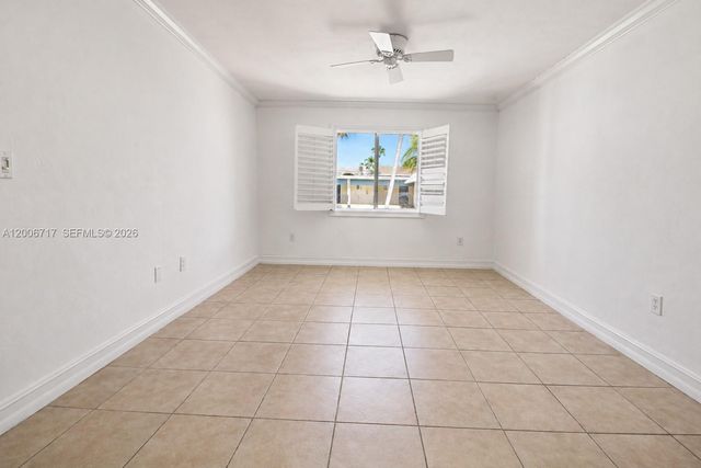 8615 SW 68th Ct 22, Pinecrest, FL 33156