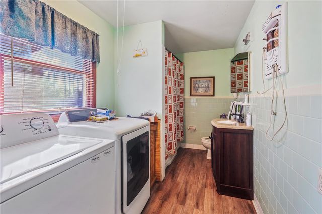 215 Ilfrey Street, Baytown, TX 77520