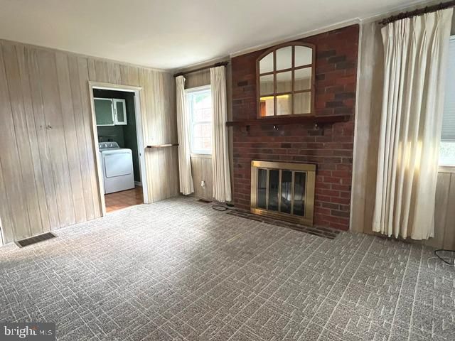 690 OLD SCHOOL HOUSE DR, Springfield, PA 19064