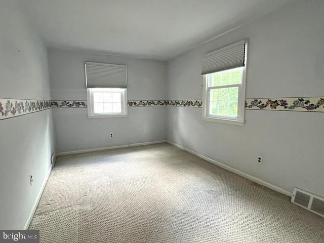 690 OLD SCHOOL HOUSE DR, Springfield, PA 19064