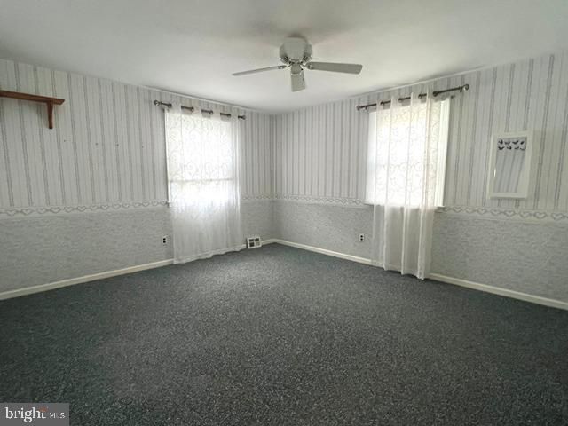 690 OLD SCHOOL HOUSE DR, Springfield, PA 19064