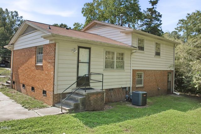 135 Emerald Circle, Durham, NC 27713
