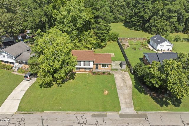 135 Emerald Circle, Durham, NC 27713