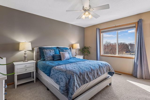 3517 99th Avenue N, Brooklyn Park, MN 55443