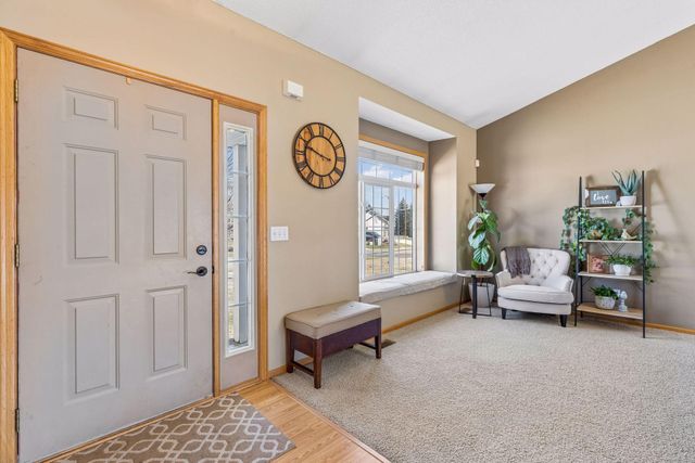 3517 99th Avenue N, Brooklyn Park, MN 55443