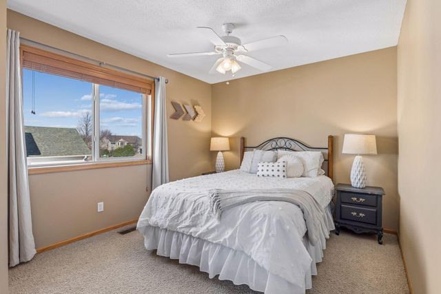 3517 99th Avenue N, Brooklyn Park, MN 55443