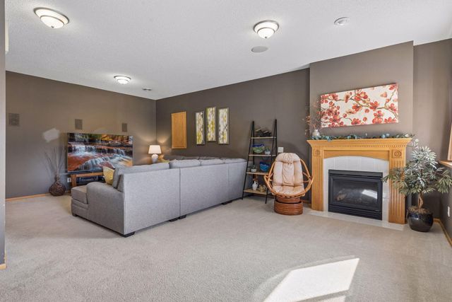 3517 99th Avenue N, Brooklyn Park, MN 55443