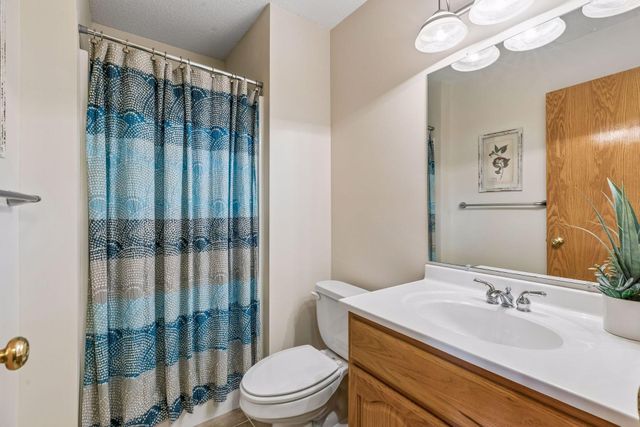 3517 99th Avenue N, Brooklyn Park, MN 55443