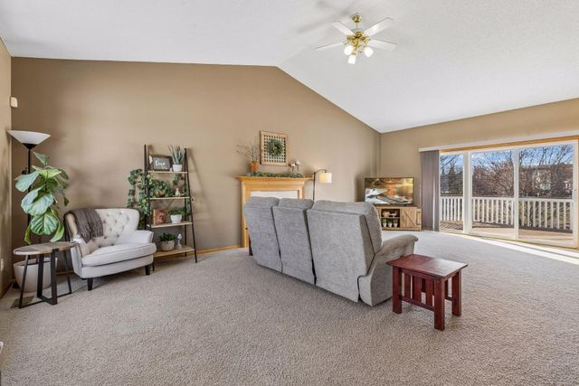 3517 99th Avenue N, Brooklyn Park, MN 55443